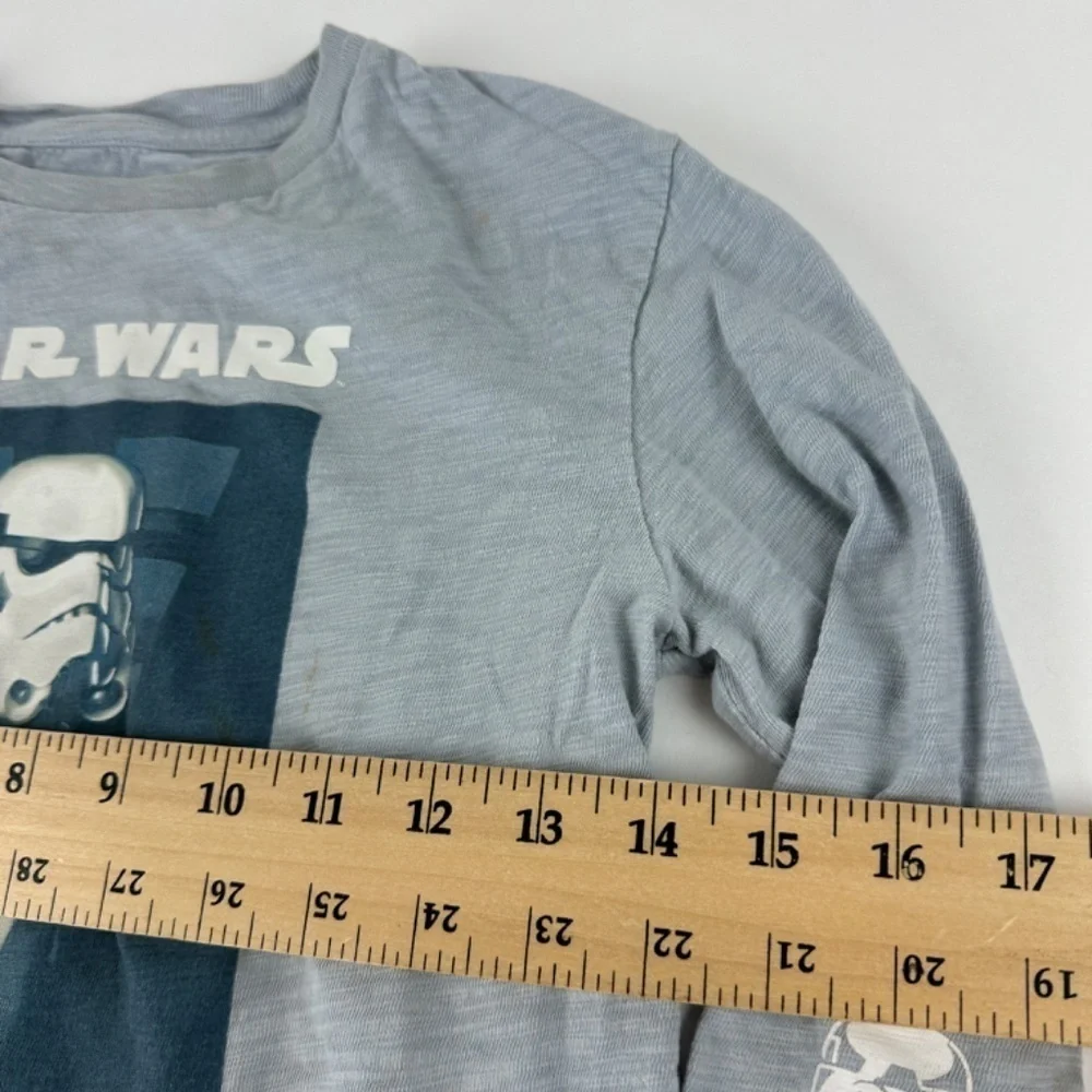 Gap Star Wars Tshirt Boys Small Gray Storm Trooper